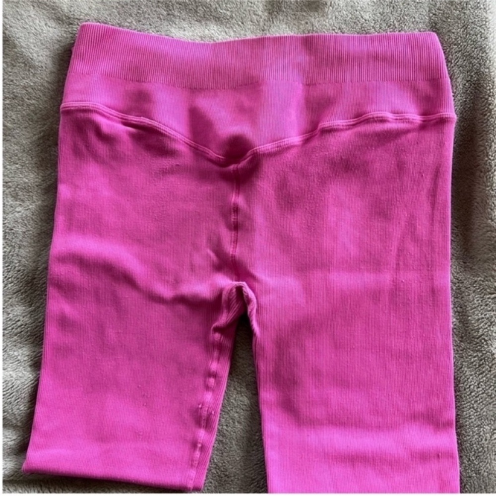 Bombshell Sportswear Pink Ribbed Leggings Large - Picture 2 of 4